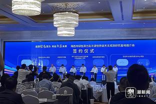 基恩、内维尔谈梅努：他的未来可期，有成为明星球员的潜质